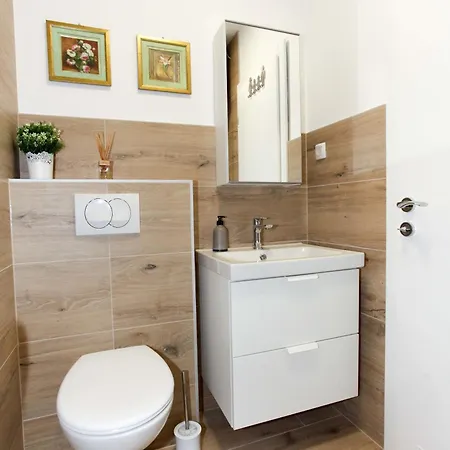 Ni-ka Apartman *