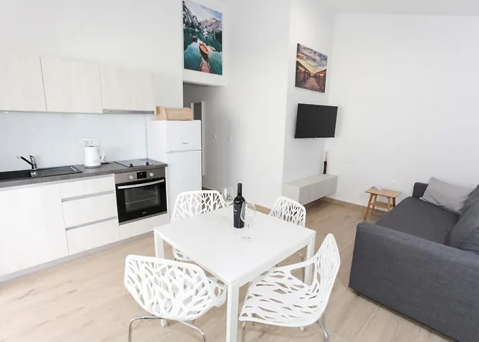 Ni-ka Διαμέρισμα